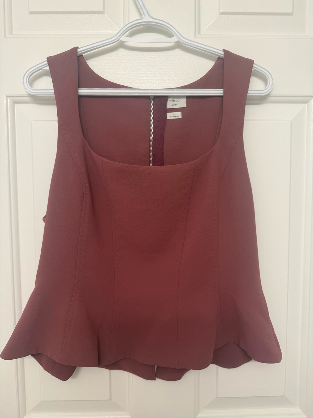 Wilfred Sleeveless Peplum Top
